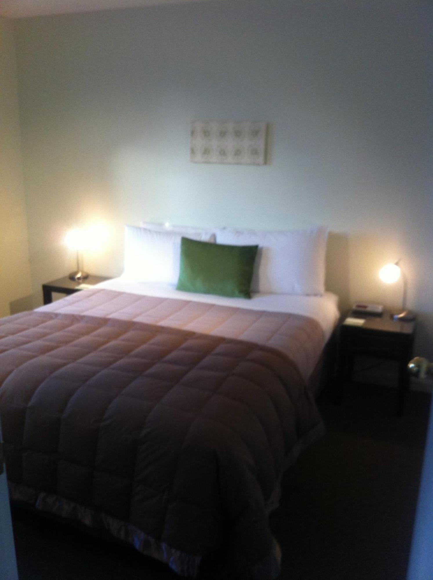 Darfield Motel Szoba fotó